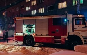 45 человек эвакуированы и 9 спасены на пожаре в Ижевске
